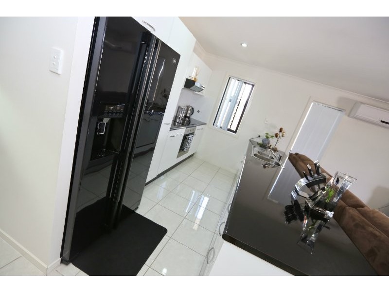 66 Victoria Avenue, Glen Eden QLD 4680