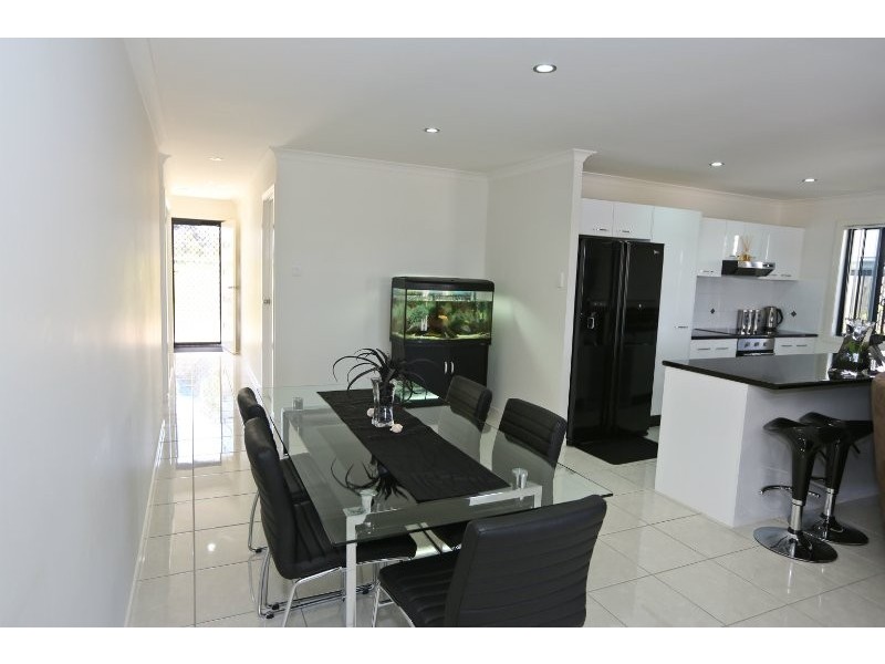 66 Victoria Avenue, Glen Eden QLD 4680