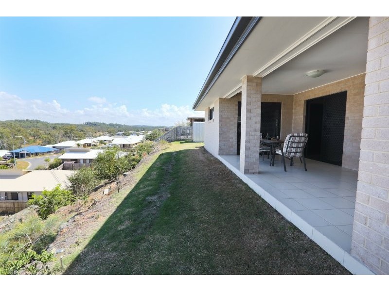 66 Victoria Avenue, Glen Eden QLD 4680