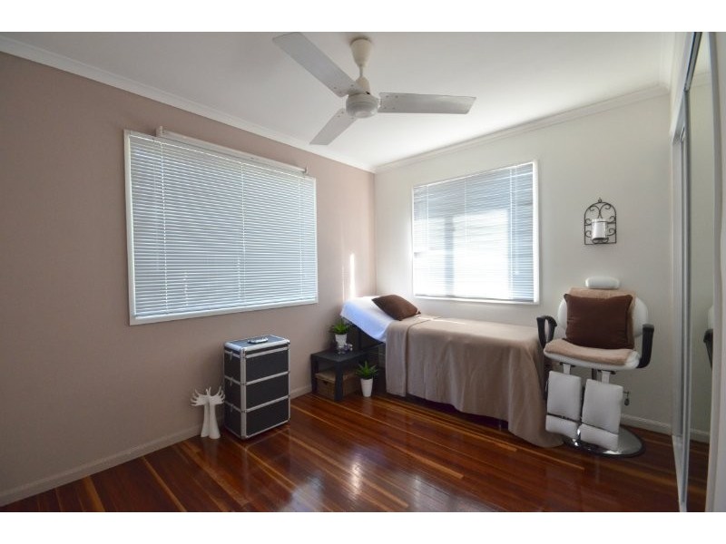 47 Cockatoo Drive, New Auckland QLD 4680