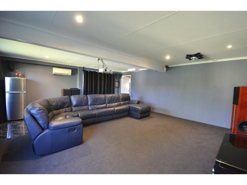 47 Cockatoo Drive, New Auckland QLD 4680