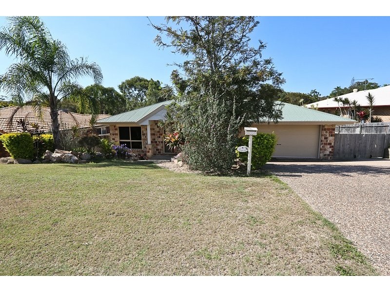 12 Deborah Street, Glen Eden QLD 4680