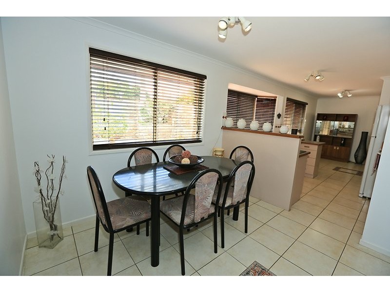 4 Ben Lexcen Court, Clinton QLD 4680