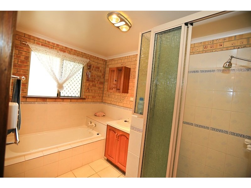 3 Boult Court, Clinton QLD 4680