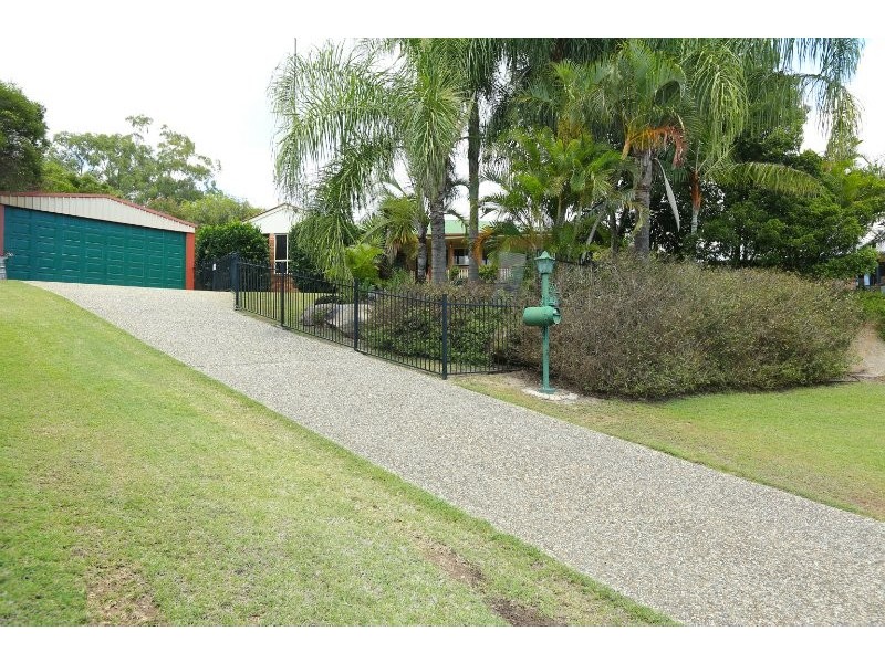 8 Kenneth Court, New Auckland QLD 4680