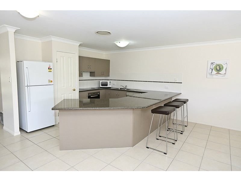 4 Christian Court, Glen Eden QLD 4680