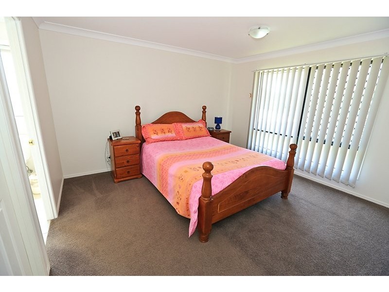 4 Christian Court, Glen Eden QLD 4680
