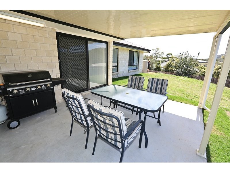 4 Christian Court, Glen Eden QLD 4680