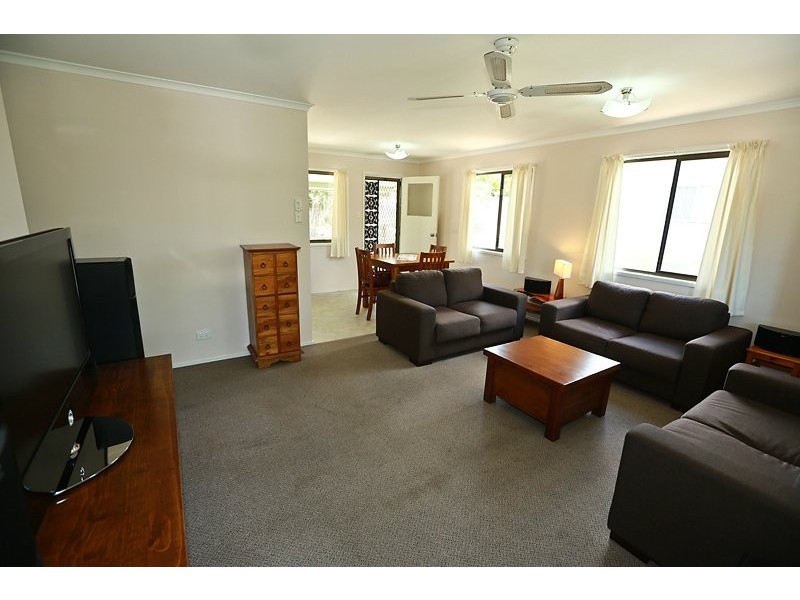 35 Sandpiper Avenue, New Auckland QLD 4680