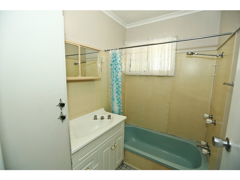 26 Wistari Street, Clinton QLD 4680