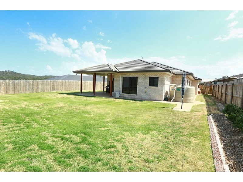 6 Markowitz Place, Kirkwood QLD 4680