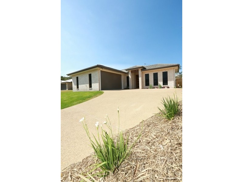 6 Markowitz Place, Kirkwood QLD 4680