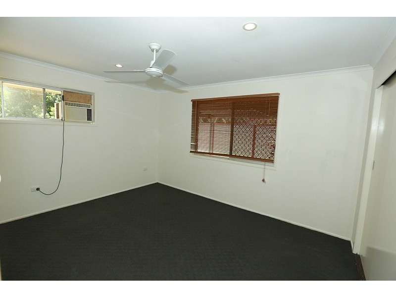 5 Luton Street, Telina QLD 4680