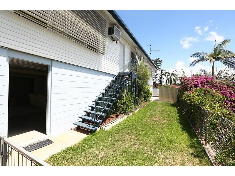 25 Far Street, West Gladstone QLD 4680