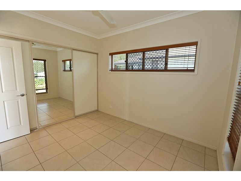 30 Larcom Rise, West Gladstone QLD 4680