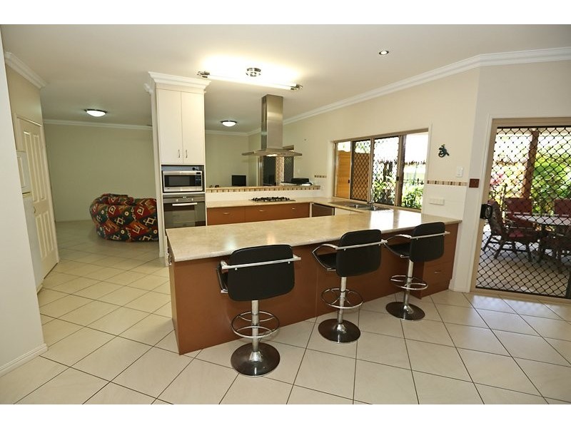 30 Larcom Rise, West Gladstone QLD 4680