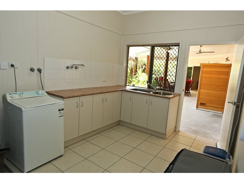 30 Larcom Rise, West Gladstone QLD 4680