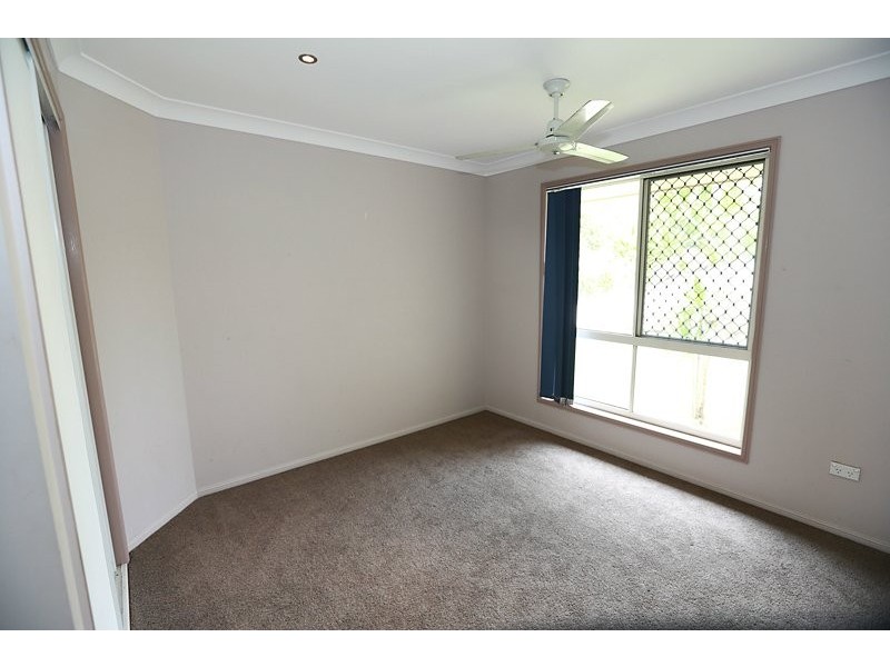 21 Ben Lexcen Court, Clinton QLD 4680