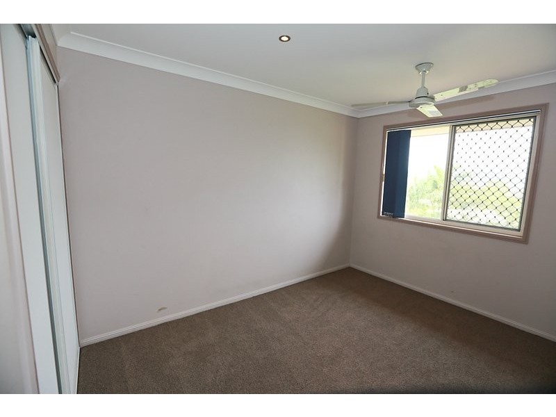 21 Ben Lexcen Court, Clinton QLD 4680