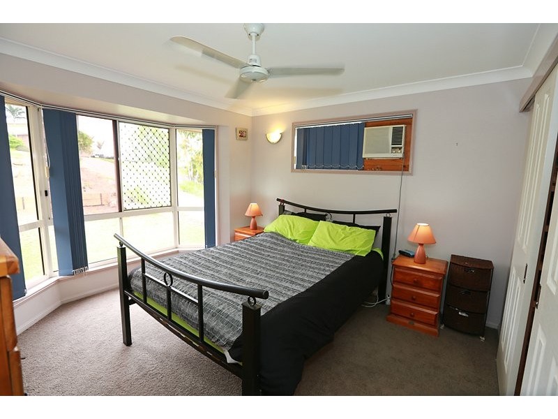 21 Ben Lexcen Court, Clinton QLD 4680