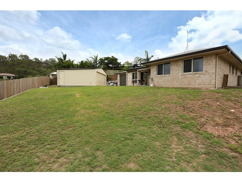 21 Ben Lexcen Court, Clinton QLD 4680