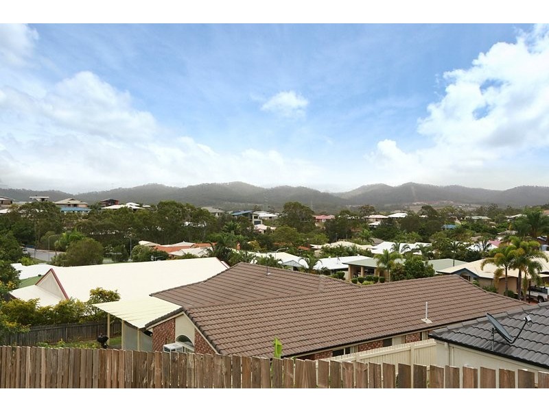 21 Ben Lexcen Court, Clinton QLD 4680