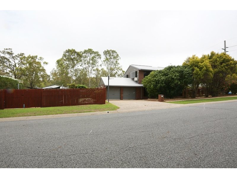 2 Connolly Court, Telina QLD 4680