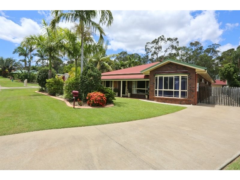 130 J Hickey Avenue, Clinton QLD 4680