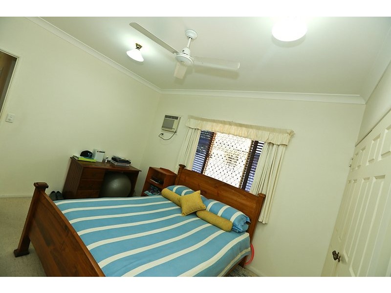 130 J Hickey Avenue, Clinton QLD 4680