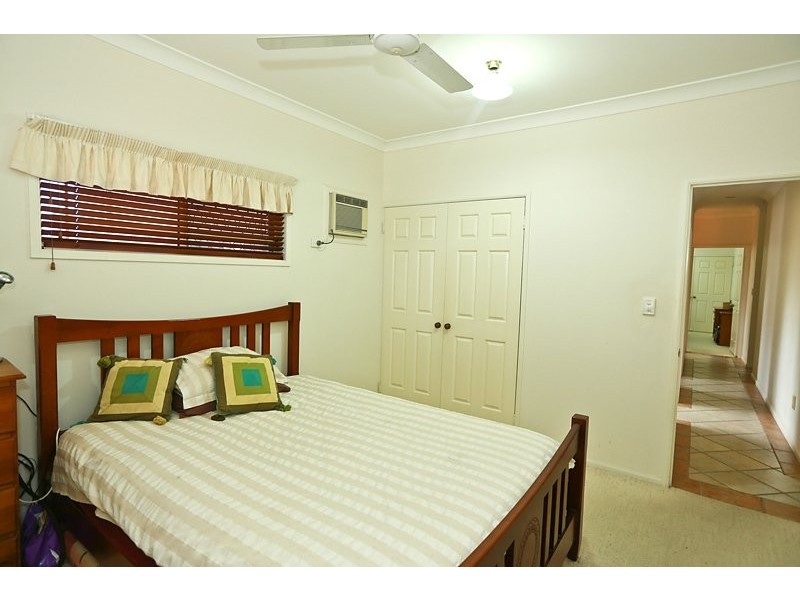 130 J Hickey Avenue, Clinton QLD 4680