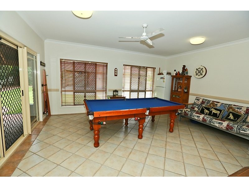 130 J Hickey Avenue, Clinton QLD 4680