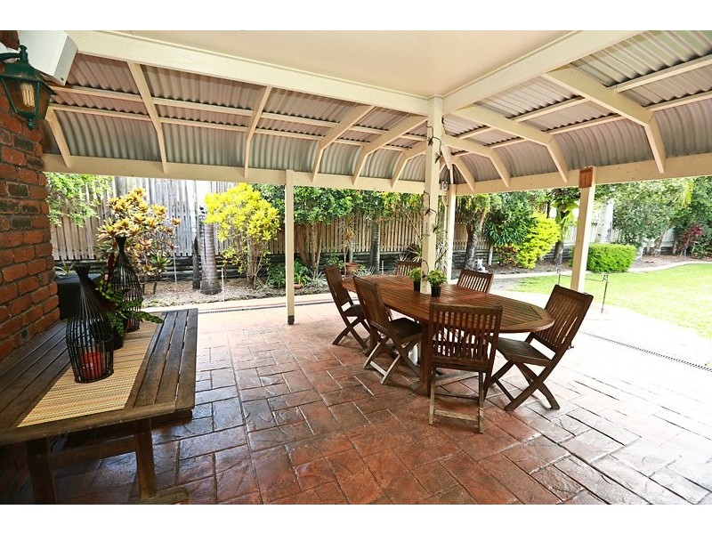 130 J Hickey Avenue, Clinton QLD 4680