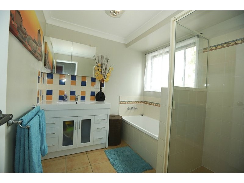 30 McIntosh Road, Beecher QLD 4680