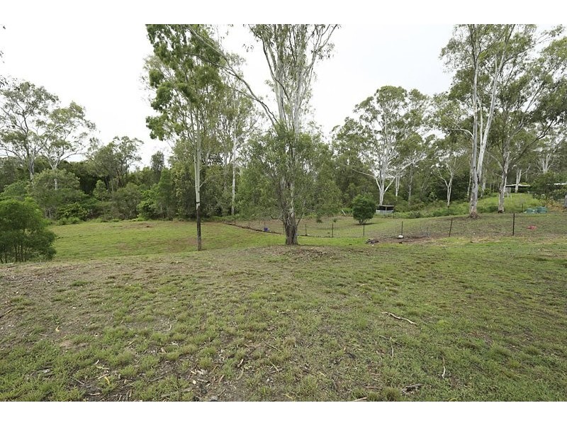 30 McIntosh Road, Beecher QLD 4680