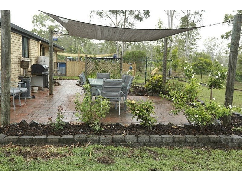 30 McIntosh Road, Beecher QLD 4680