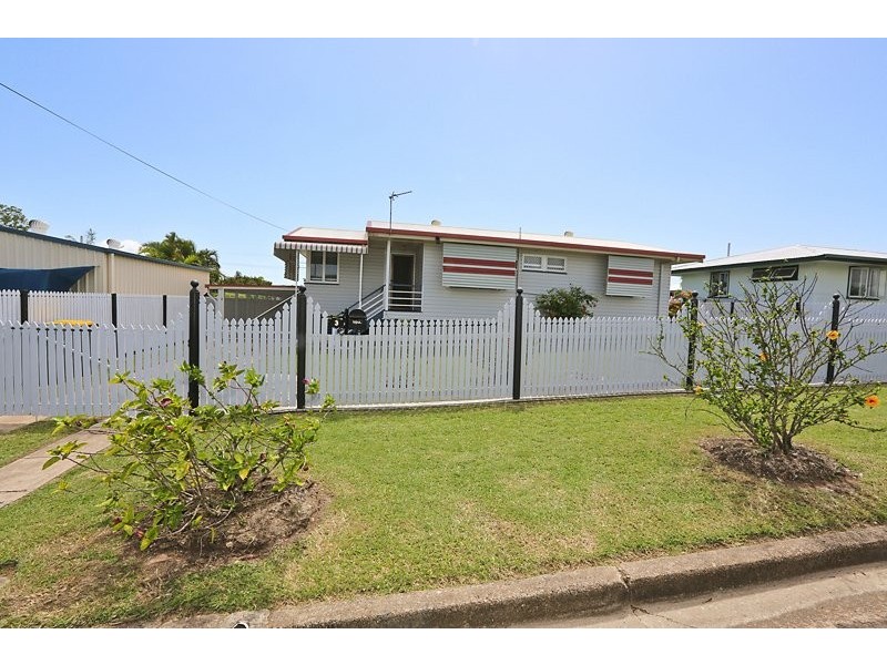 3 Coase Street, West Gladstone QLD 4680