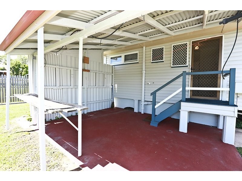 3 Coase Street, West Gladstone QLD 4680