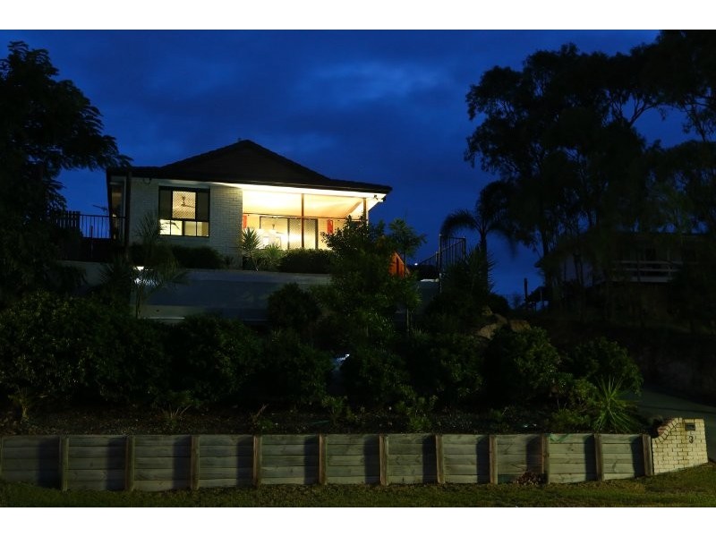 3 Cockatoo Drive, New Auckland QLD 4680