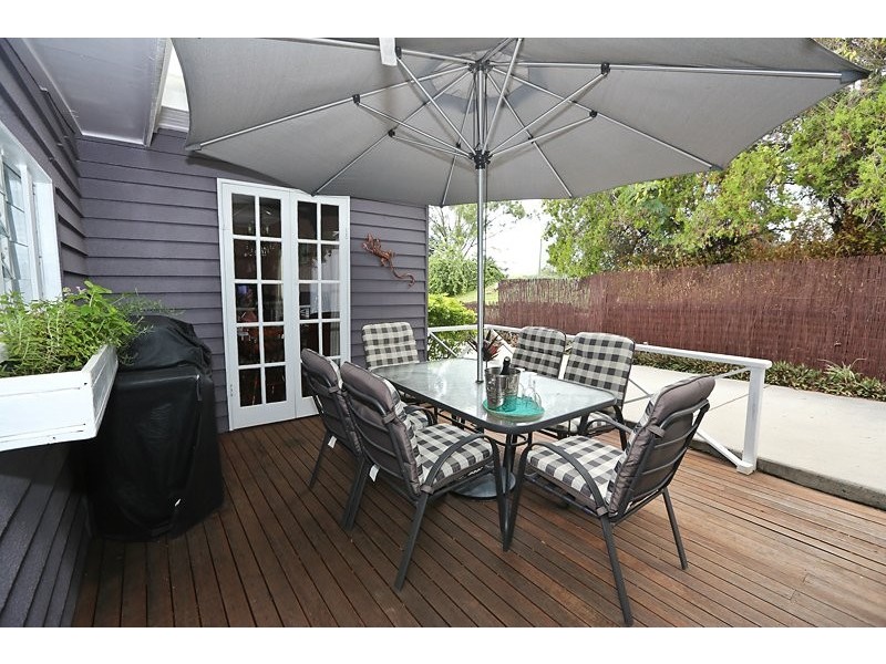 21 Amelia Street, West Gladstone QLD 4680