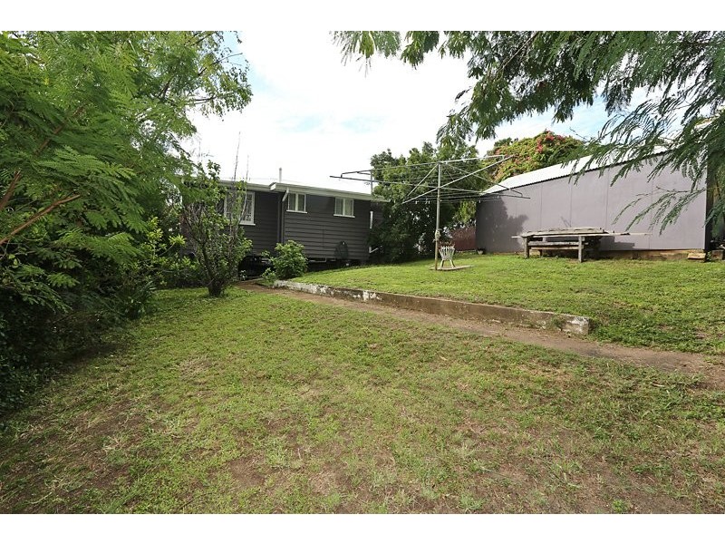 21 Amelia Street, West Gladstone QLD 4680