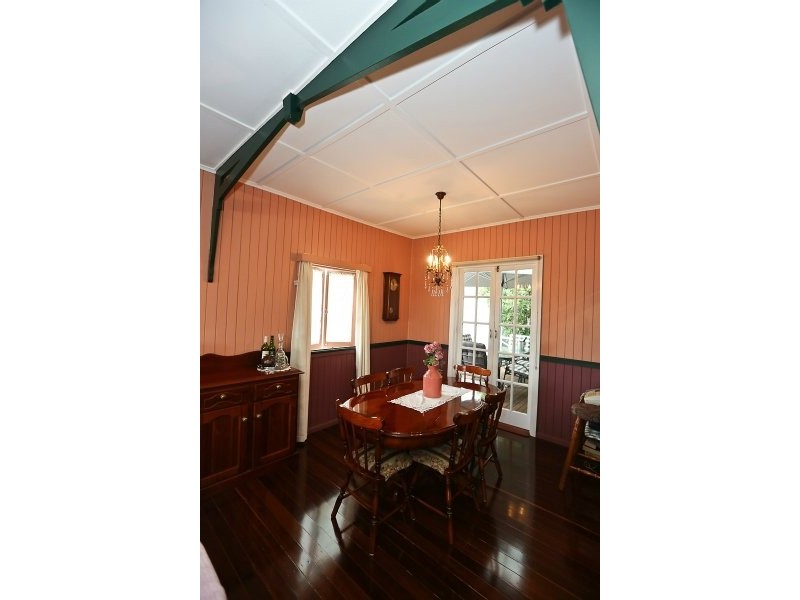 21 Amelia Street, West Gladstone QLD 4680