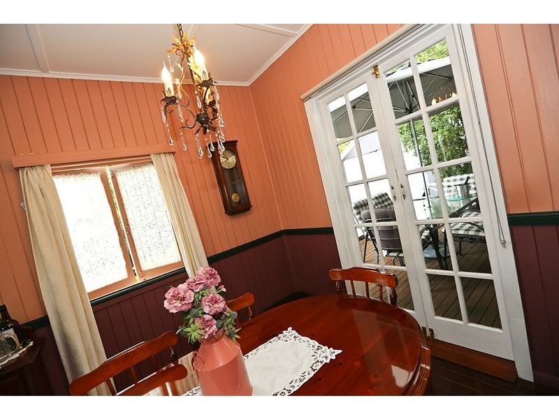 21 Amelia Street, West Gladstone QLD 4680