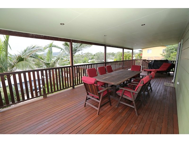 9 Wattle Street, New Auckland QLD 4680
