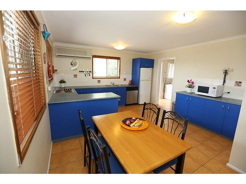 9 Wattle Street, New Auckland QLD 4680