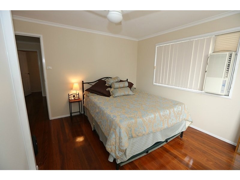 9 Wattle Street, New Auckland QLD 4680