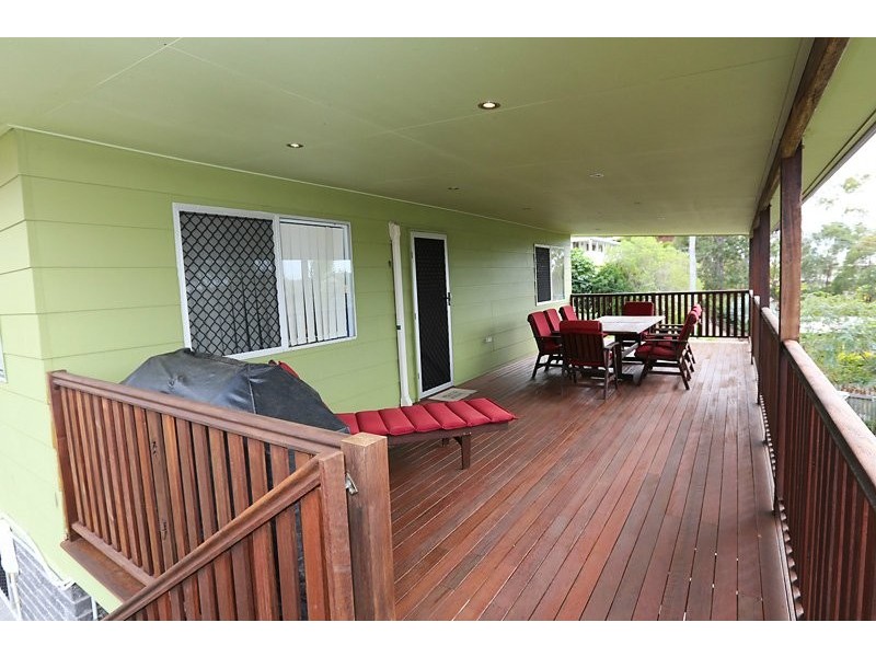 9 Wattle Street, New Auckland QLD 4680