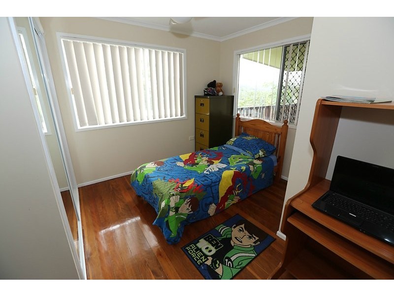 9 Wattle Street, New Auckland QLD 4680