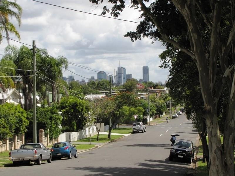 52 Macaulay Street, Coorparoo QLD 4151