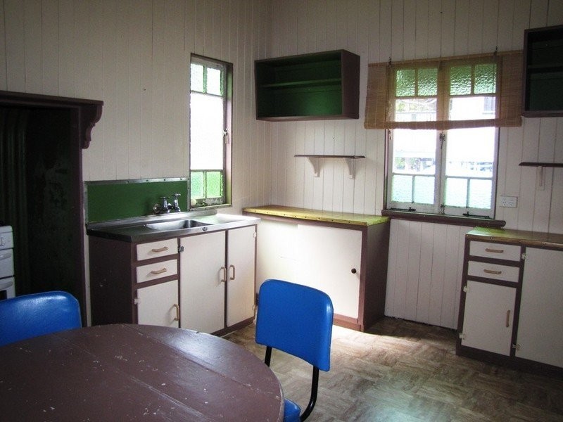 52 Macaulay Street, Coorparoo QLD 4151