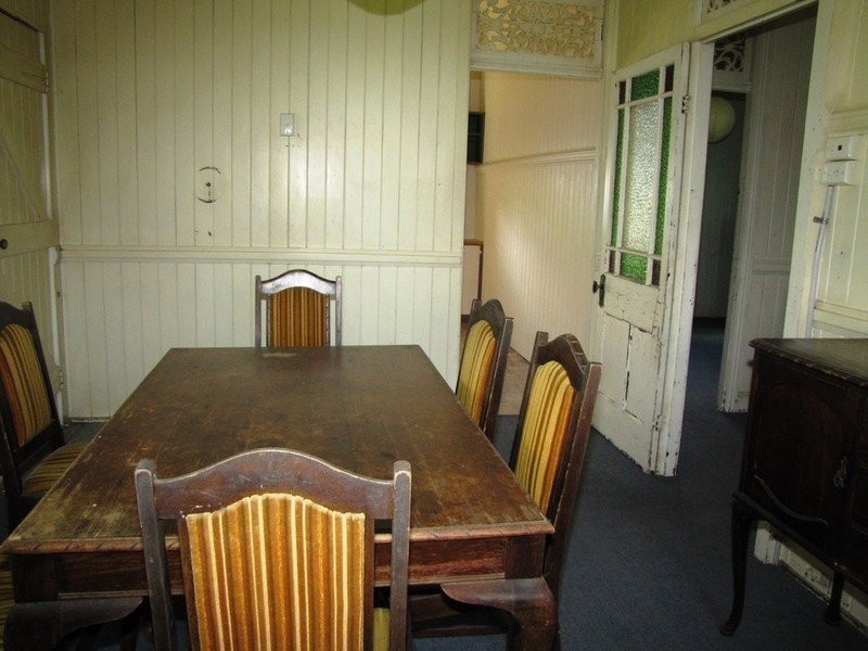 52 Macaulay Street, Coorparoo QLD 4151